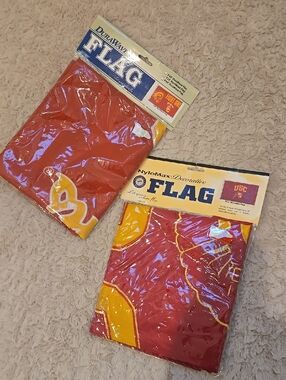 USC Red & Gold Decorative Flags (Set of 2) NWT